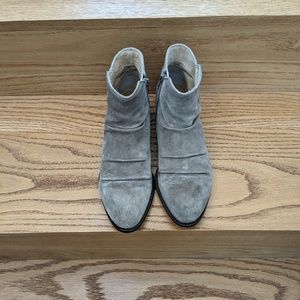 Seychelles Garnet - Taupe Bootie